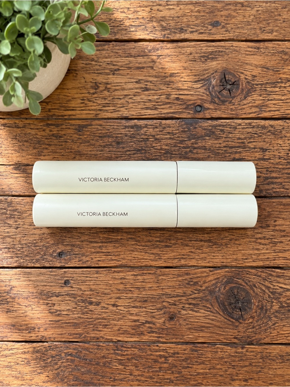 2x Victoria Beckham Vast Lash Volumizing Mascara -Black- .22fl oz Full Size -New